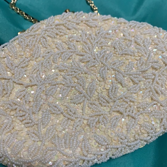 Vintage Beaded Handbag - Picture 3 of 6